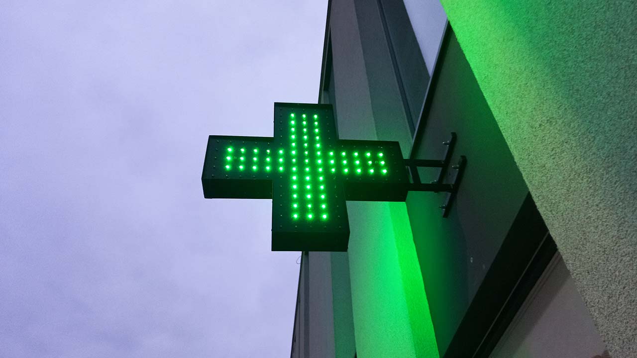 green-sign-summary